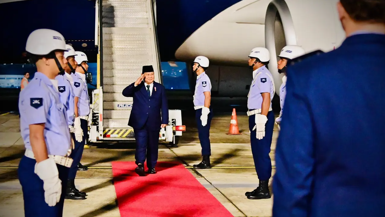 presiden-prabowo-subianto-melanjutkan-diplomasi-ke-brasil-setelah-ktt-apec-di-peru